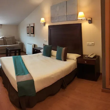 Hotel & Spa Plaza Arriate 3* Arriate